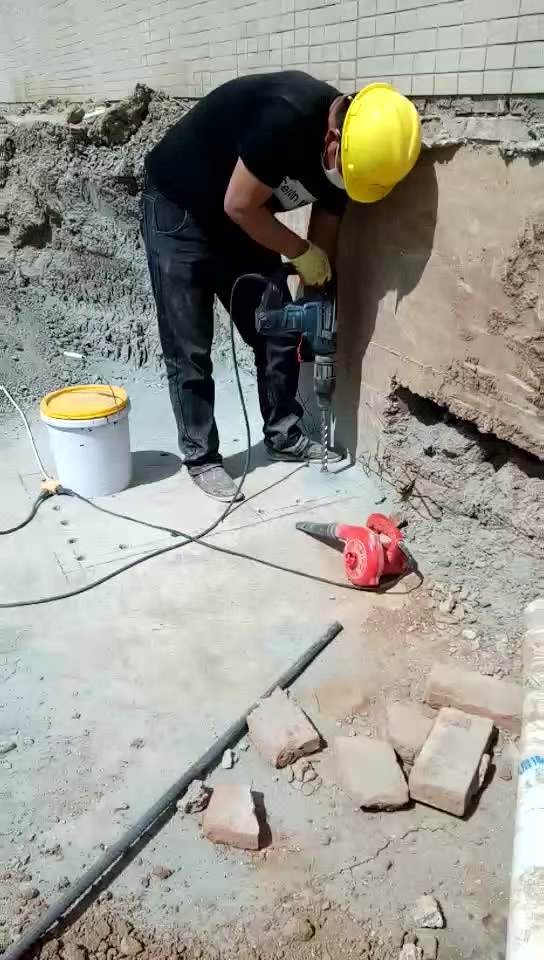 赤峰新旧混凝土植筋连接加固